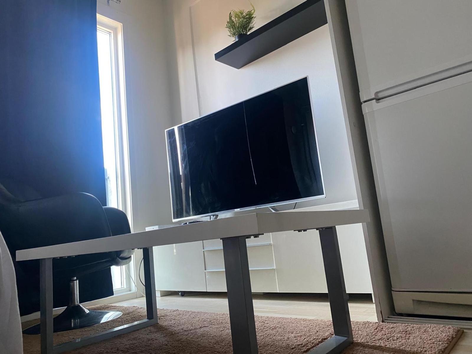 Apartment Resident 33l