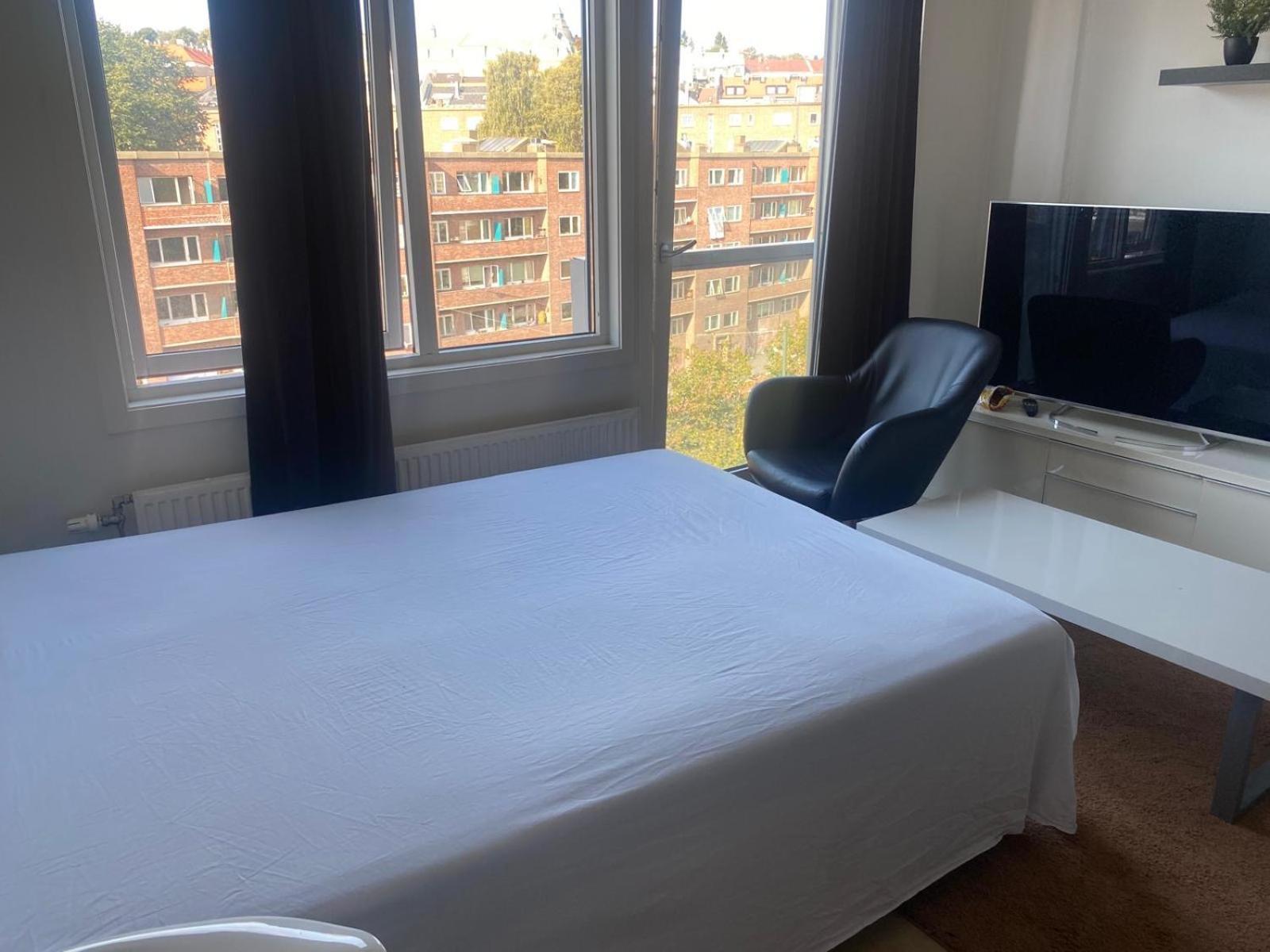 Apartment Resident 33l